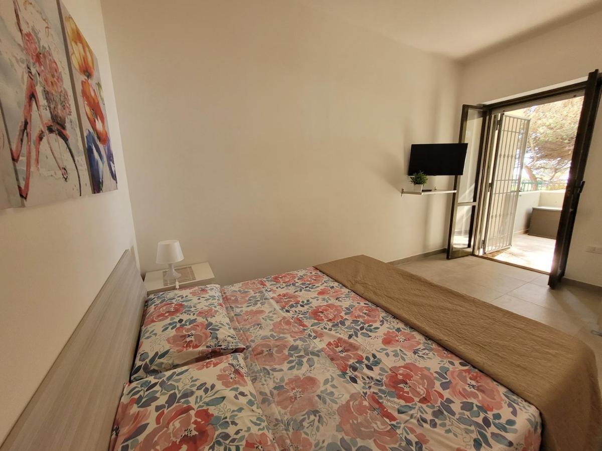 Fronte Pineta Mare Rivabella Apartment Exterior foto