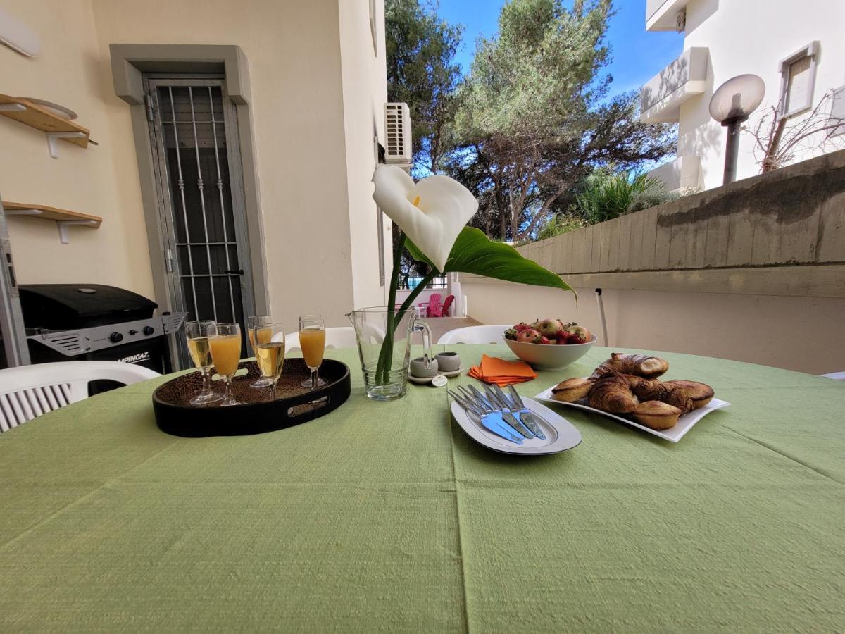 Fronte Pineta Mare Rivabella Apartment Exterior foto